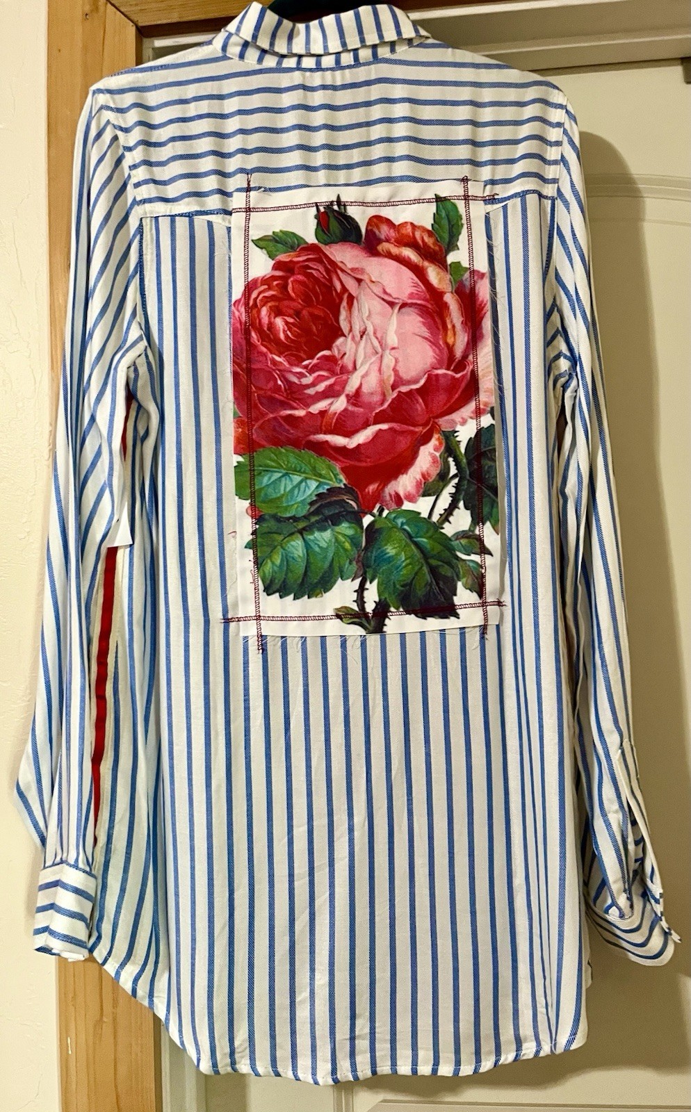 The Nu Vintage Capri Rose Voyage Shirt Boho Vintage Romantic Style NWT Red Rose The Nu Vintage Capri Rose Voyage Shirt Boho Vintage Romantic Style NWT Red Rose