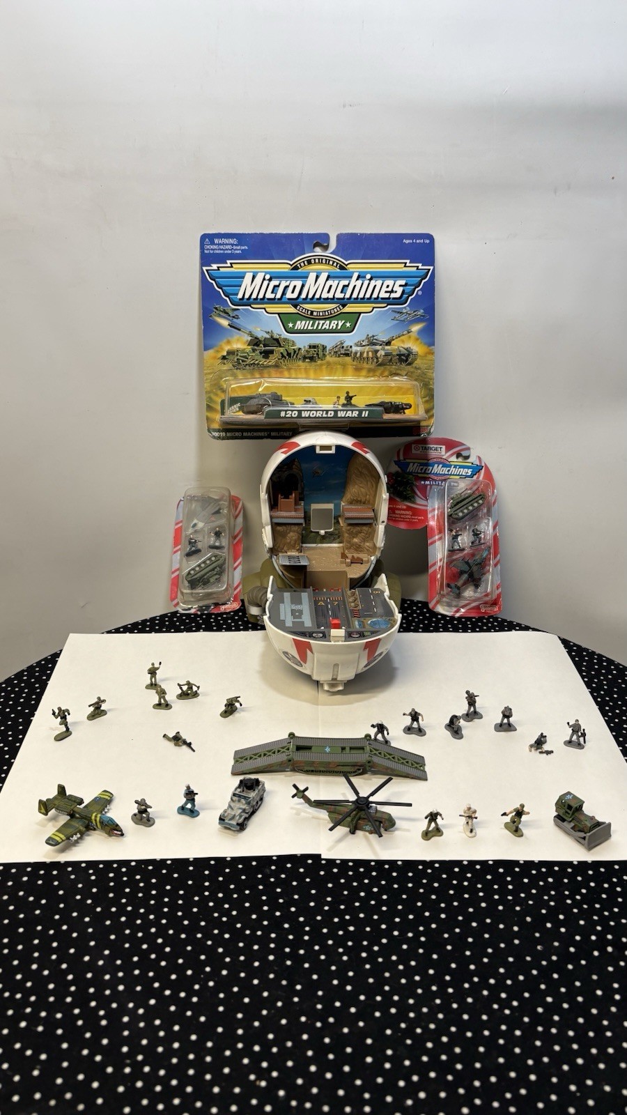 Vintage Micro Machines Military #20 WWII Vehicle 5 Play Set Target Exclusive Vintage Micro Machines Military #20 WWII Vehicle 5 Play Set Target Exclusive