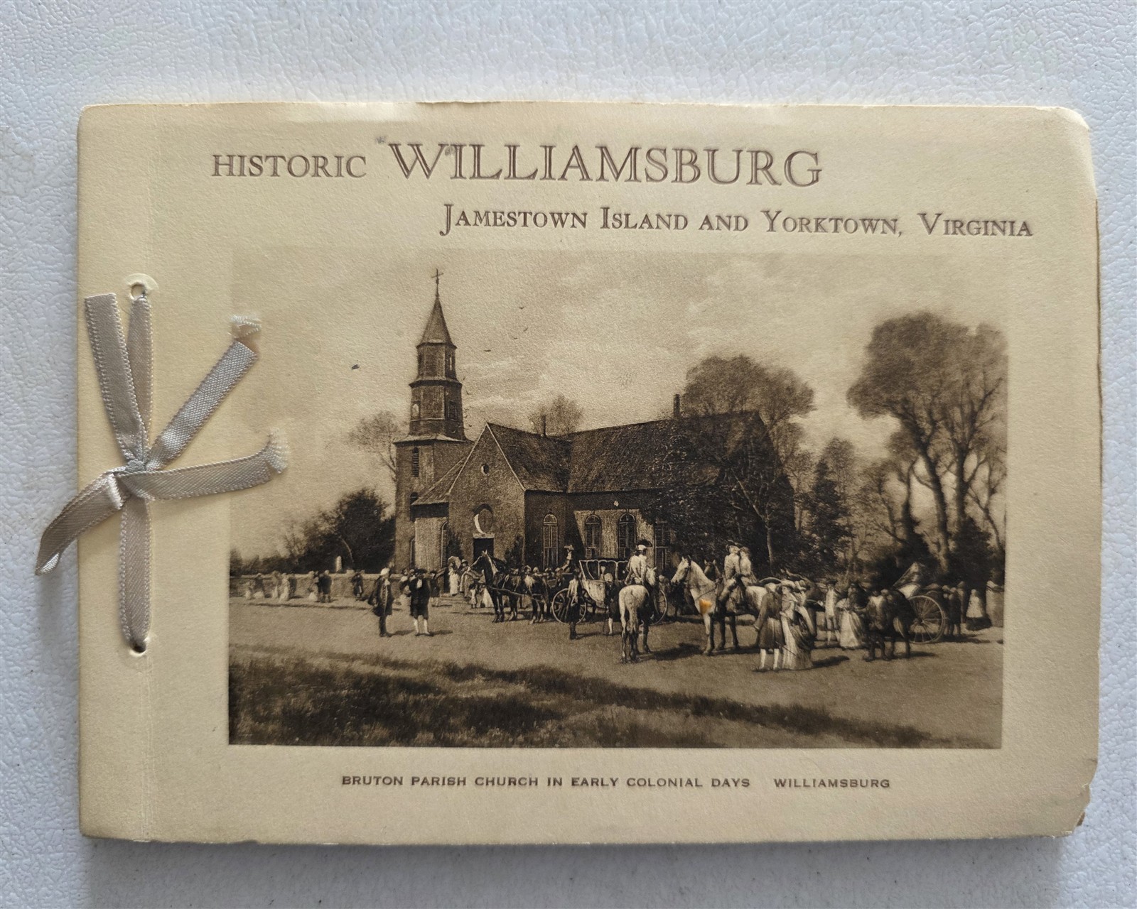 Williamsburg Virginia Antique Book Portfolio of Photographs c 1925 Photogravures