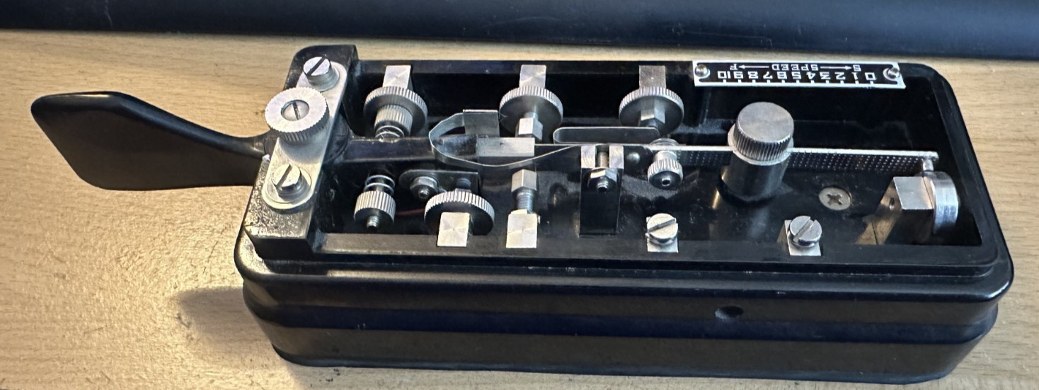 Used Hi-Mound BK-100 Semiautomatic Radio Telegraph Key Coffin Bug Japan No Cover