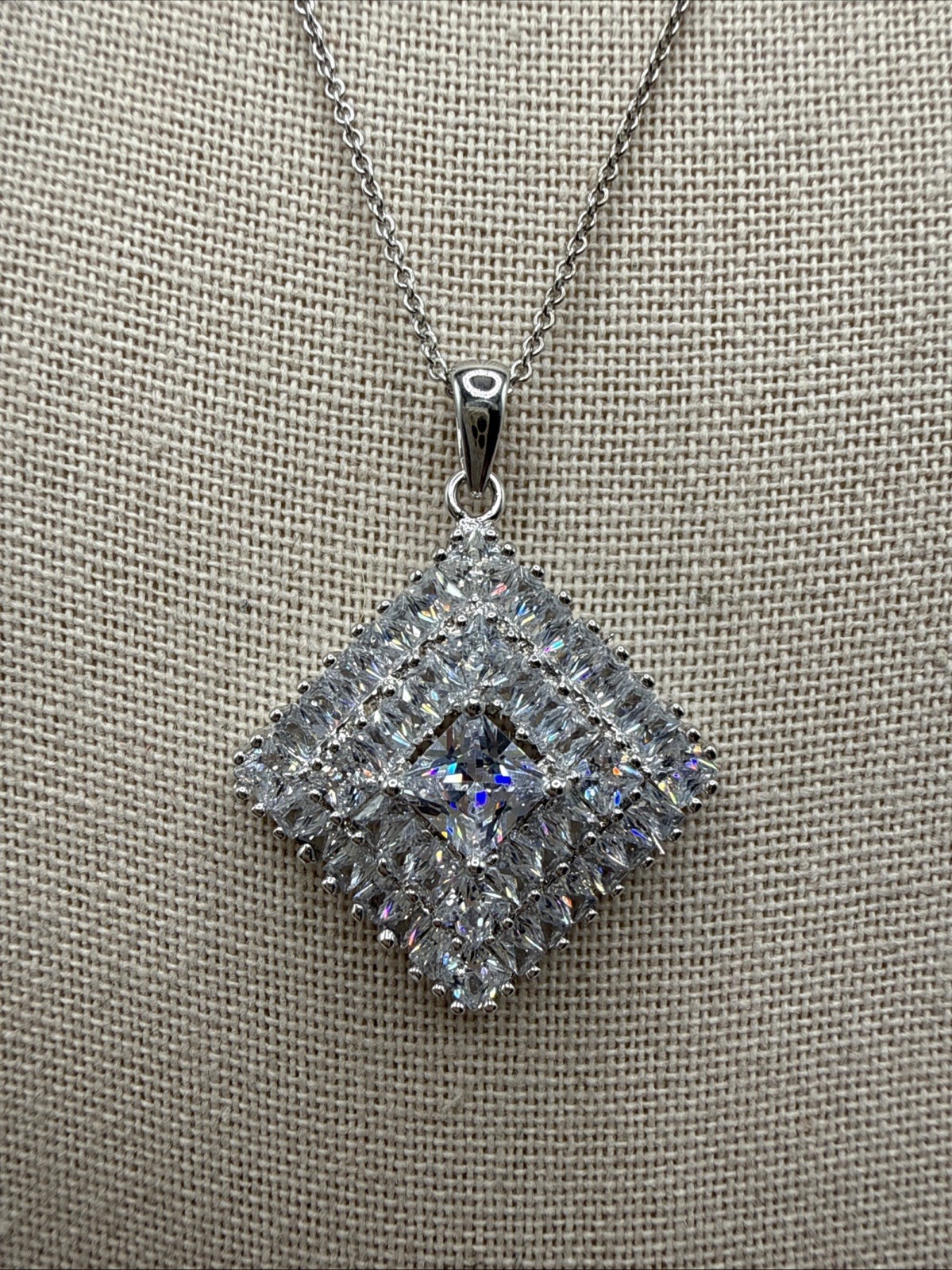 JTV Bella Luce Diamond Simulant Sterling Silver Necklace 18-20” JTV Bella Luce Diamond Simulant Sterling Silver Necklace 18-20”