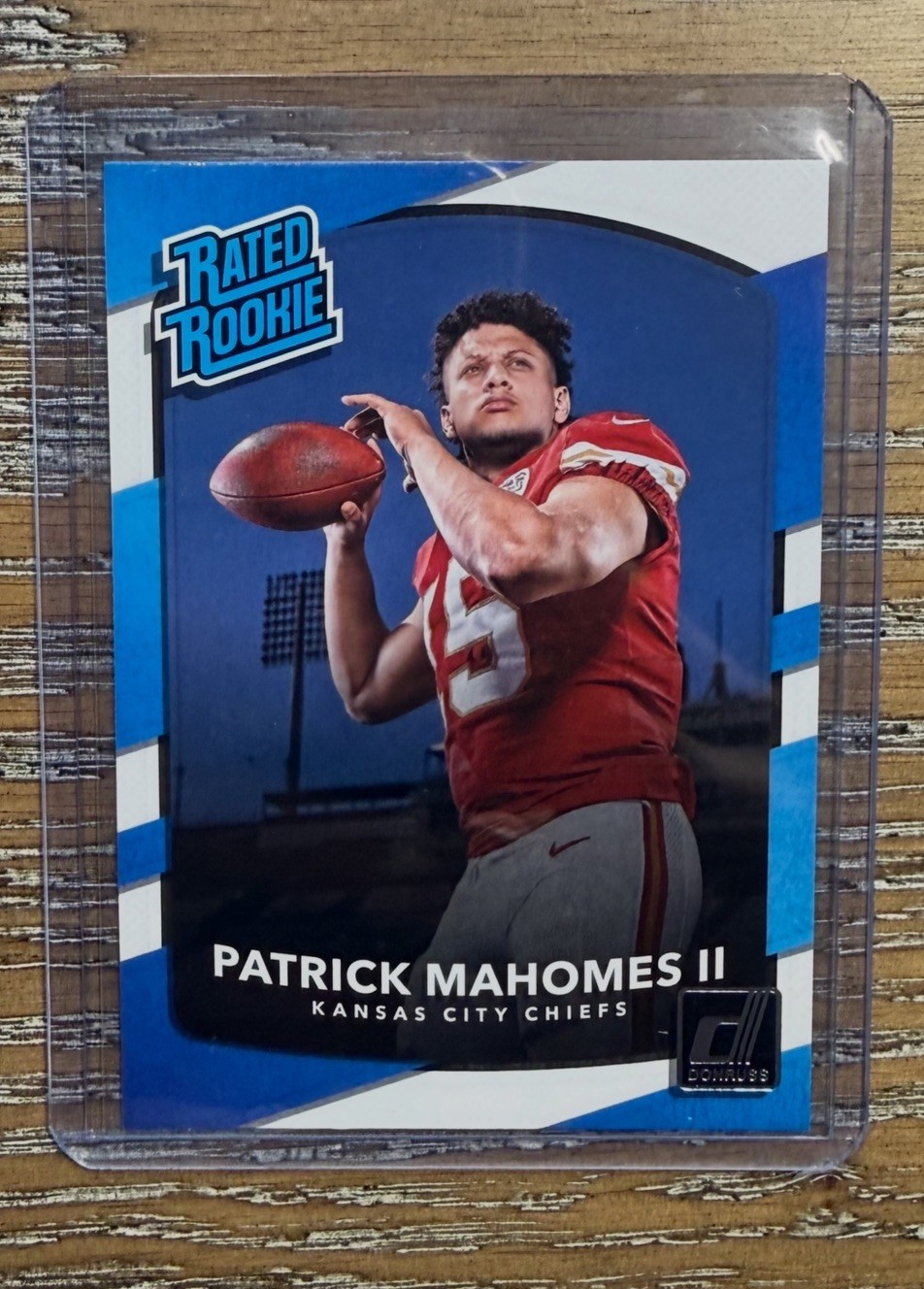 2017 Panini Donruss - Rated Rookie Patrick Mahomes II #327 (RC) 2017 Panini Donruss - Rated Rookie Patrick Mahomes II #327 (RC)
