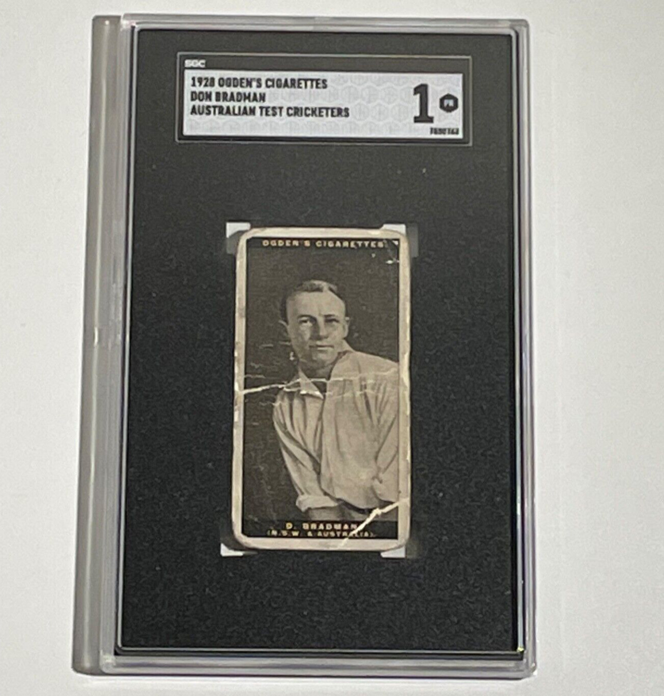 DON BRADMAN Rookie Card - 1928 Ogden\'s Cigarettes - SGC 1🔥🔥🔥 DON BRADMAN Rookie Card - 1928 Ogden\'s Cigarettes - SGC 1🔥🔥🔥