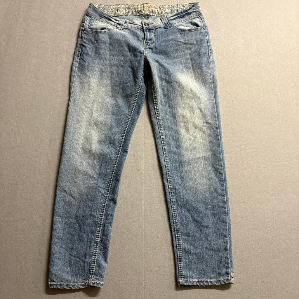 Paris Blues Jeans Womens 13 Blue Denim Low Rise Straight Leg Stretch Floral Trim