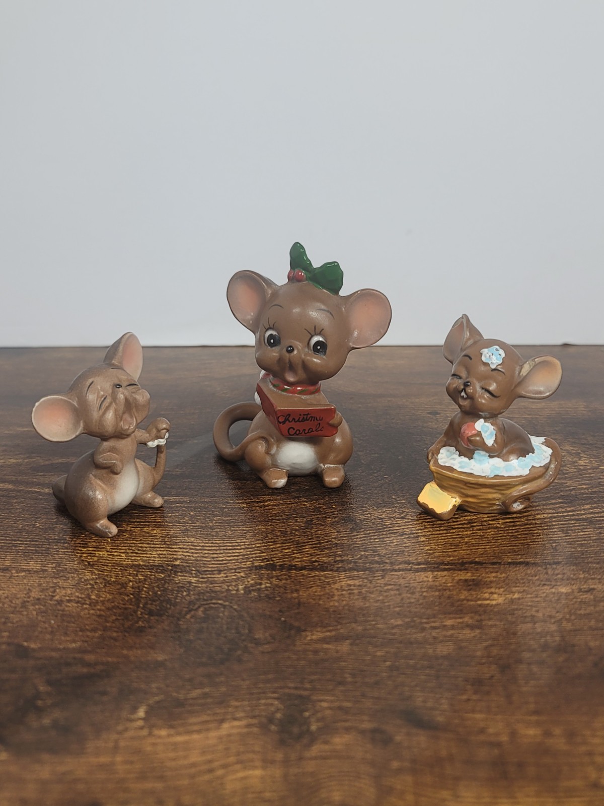 Lot of 3 Vintage Josef Originals Christmas Mice Figurines Japan \ Lot of 3 Vintage Josef Originals Christmas Mice Figurines Japan \