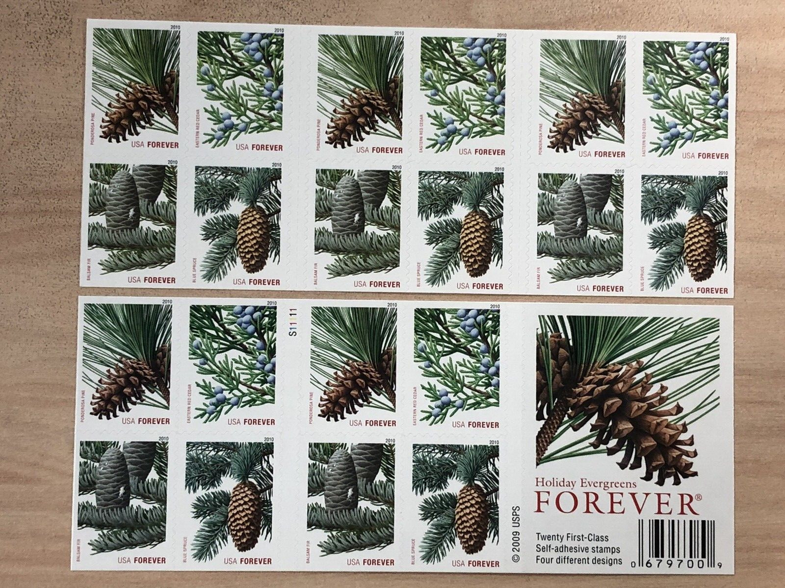 HOLIDAY EVERGREENS FOREVER PANE 20 US FIRST CLASS POSTAGE STAMPS MNH 4481b S1111 HOLIDAY EVERGREENS FOREVER PANE 20 US FIRST CLASS POSTAGE STAMPS MNH 4481b S1111