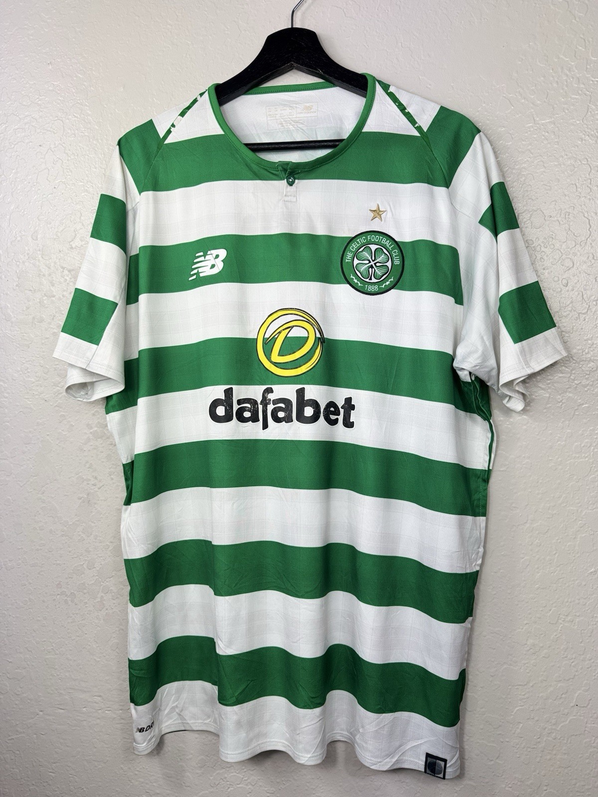 Celtic 2018 2019 Home Football Shirt Jersey New Balance Size XL