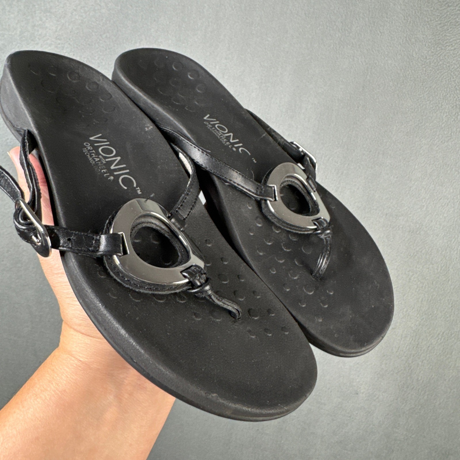 Vionic Karina Black Orthaheel Thong Sandals Adjustable Buckle Women 7 340KARINA