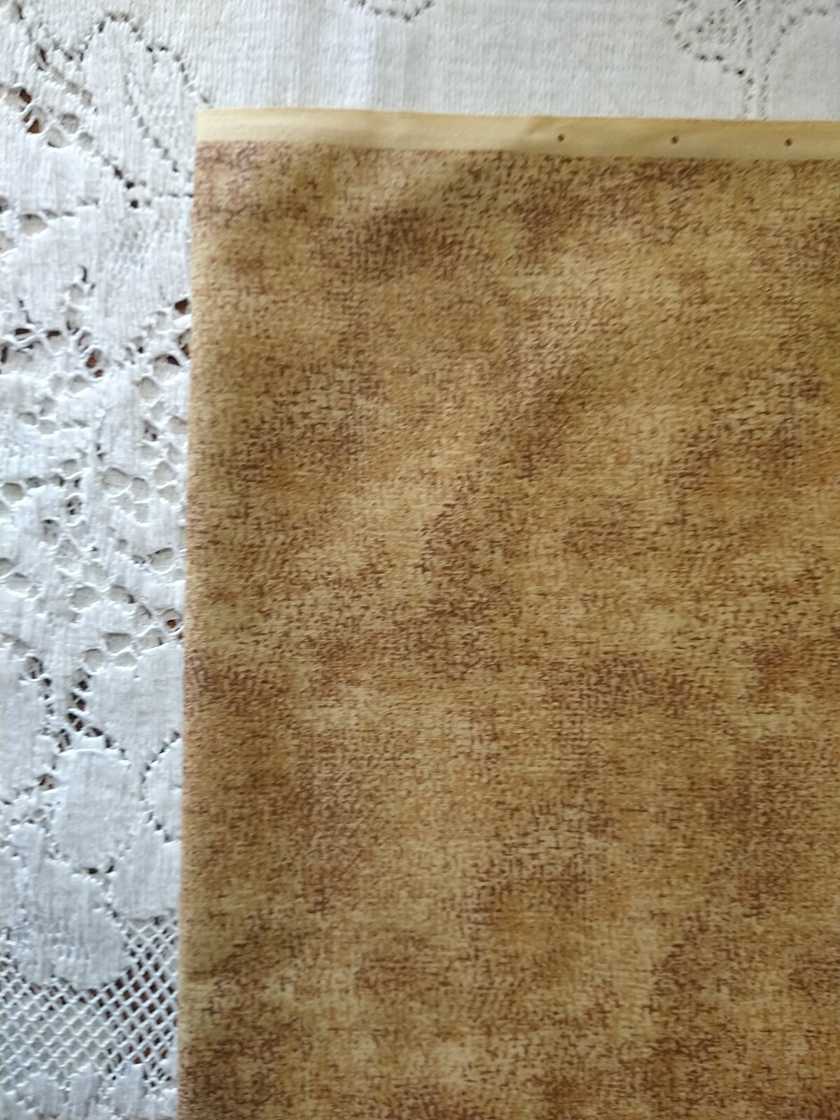 Structure And Innuendo by Fabri-Quilt BTHY 18x44 Tan Brown Burlap-print Blender