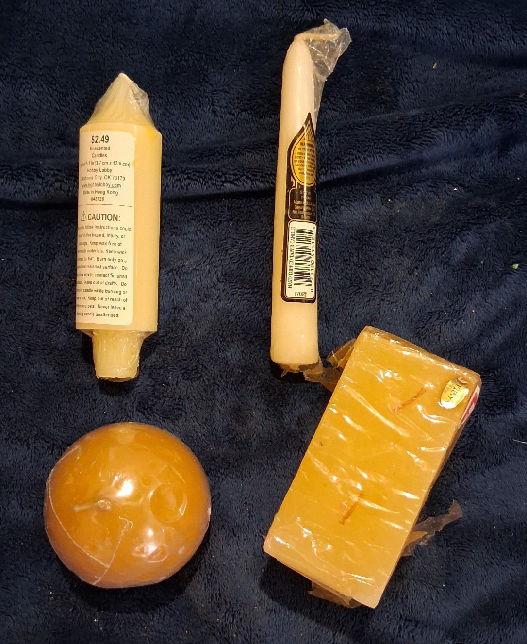 Vintage Unused Candle Lot Set of 4 NIP Pillars Sphere Taper Vanilla Cream Gold Vintage Unused Candle Lot Set of 4 NIP Pillars Sphere Taper Vanilla Cream Gold