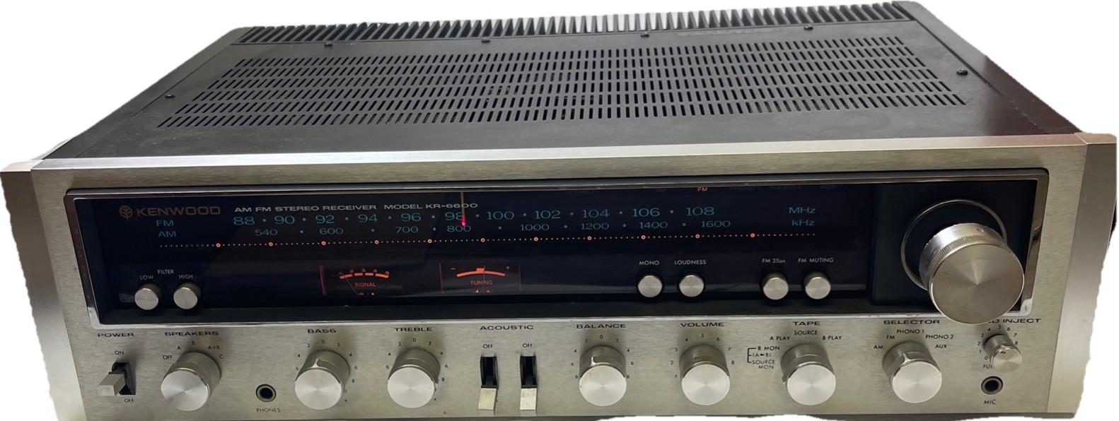 Beautiful Kenwood KR-6600 Receiver tested and works well