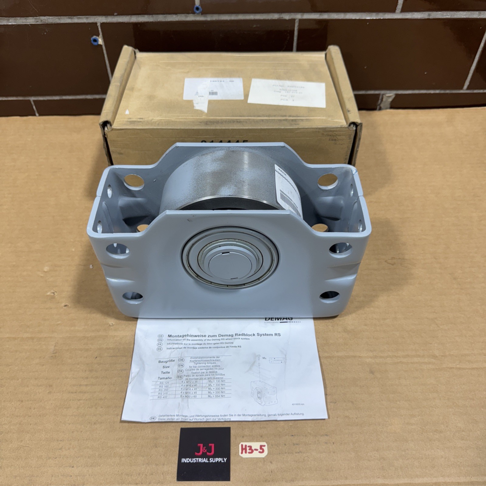 Demag Radblock System RS160 B1 60 Id-Nr 81145744 4 x M16 x 45 Demag Radblock System RS160 B1 60 Id-Nr 81145744 4 x M16 x 45