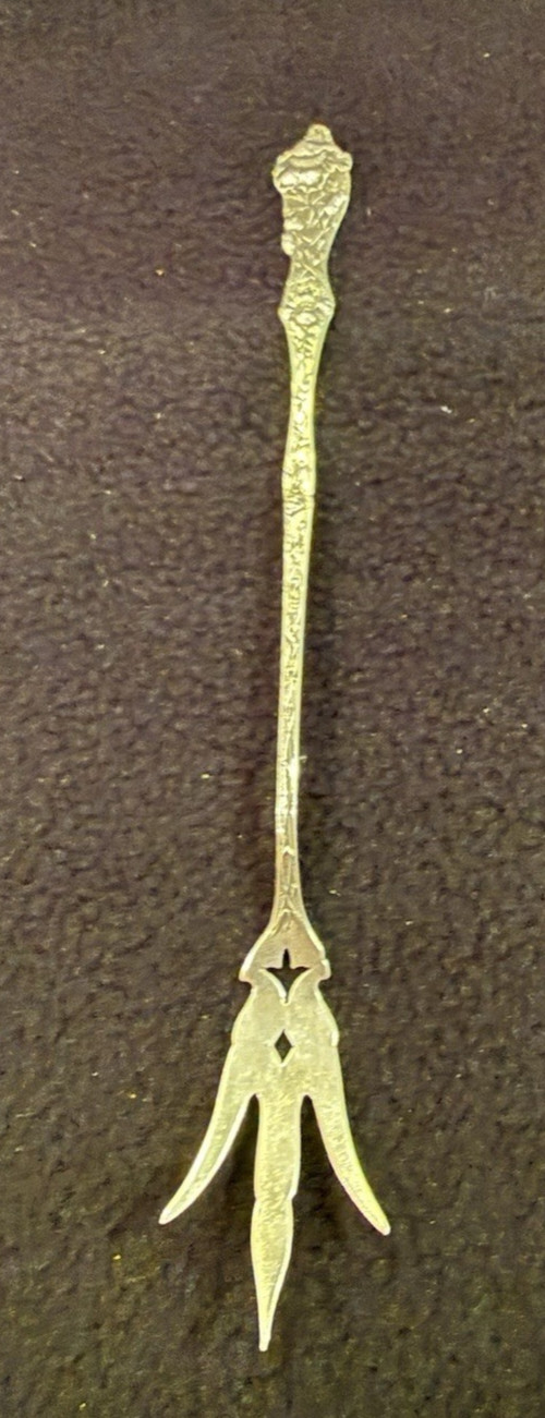 Antique Paye and Baker Sterling Silver Lettuce Fork “ Poppy” 7 1/4 Antique Paye and Baker Sterling Silver Lettuce Fork “ Poppy” 7 1/4