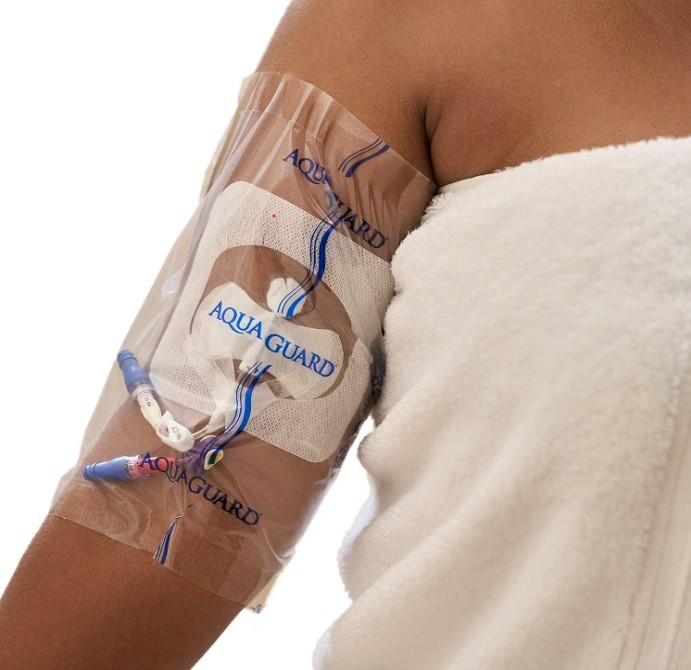 AquaGuard® Shower Sheet Wound Protector Adhesive, 7\