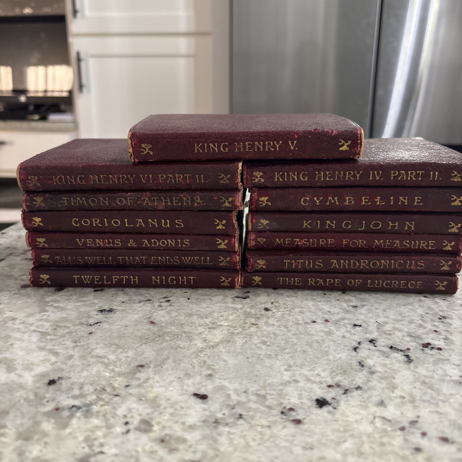 Vintage William Shakespeare Leather Bound Miniature Book Lot of 13  Temple Set