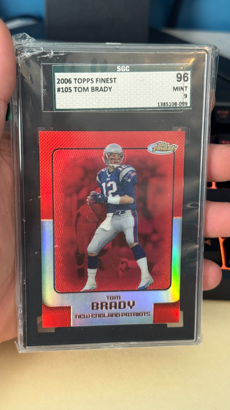 2006 Topps Tom Brady Finest Red Refractor #105 /399 SGC 9.6 Old Wrong Slab RARE 2006 Topps Tom Brady Finest Red Refractor #105 /399 SGC 9.6 Old Wrong Slab RARE