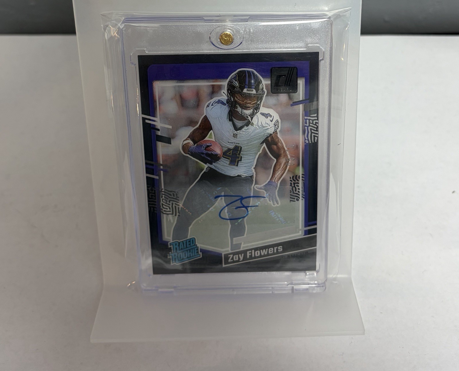 2023 Panini Donruss Rated Rookie Zay Flowers Black Autograph /10 (AU, RC) 2023 Panini Donruss Rated Rookie Zay Flowers Black Autograph /10 (AU, RC)