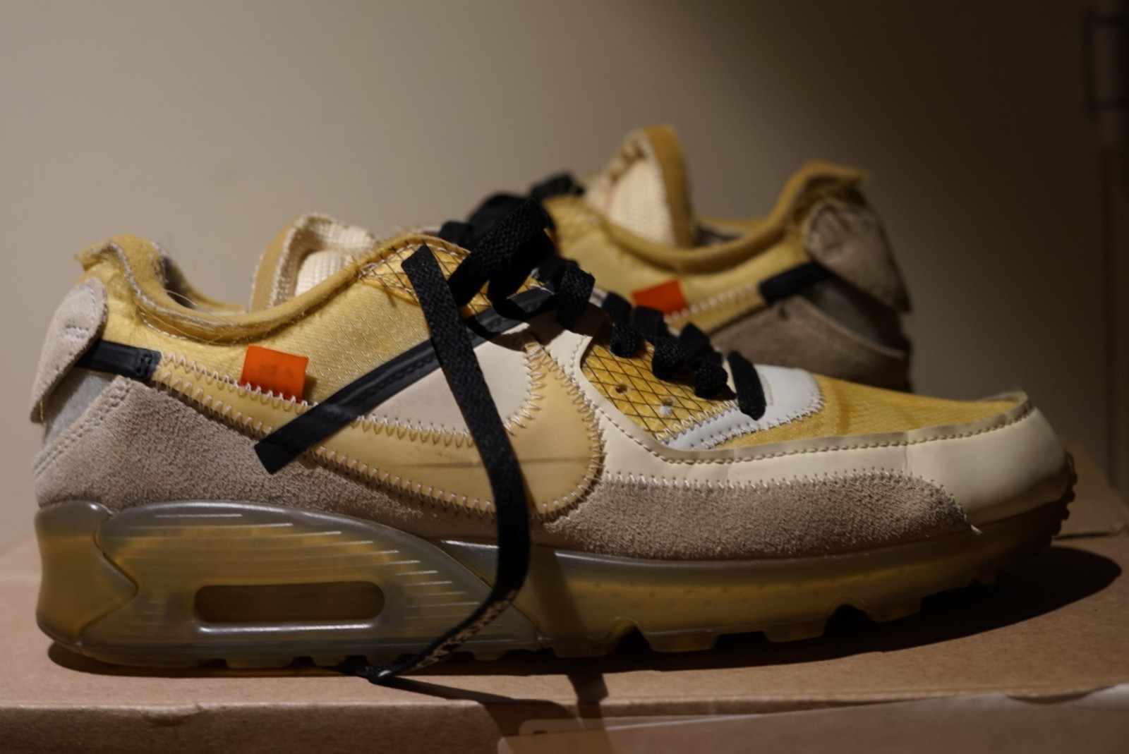 Size 9 - Nike Air Max 90 x OFF-WHITE The Ten 2017 Size 9 - Nike Air Max 90 x OFF-WHITE The Ten 2017