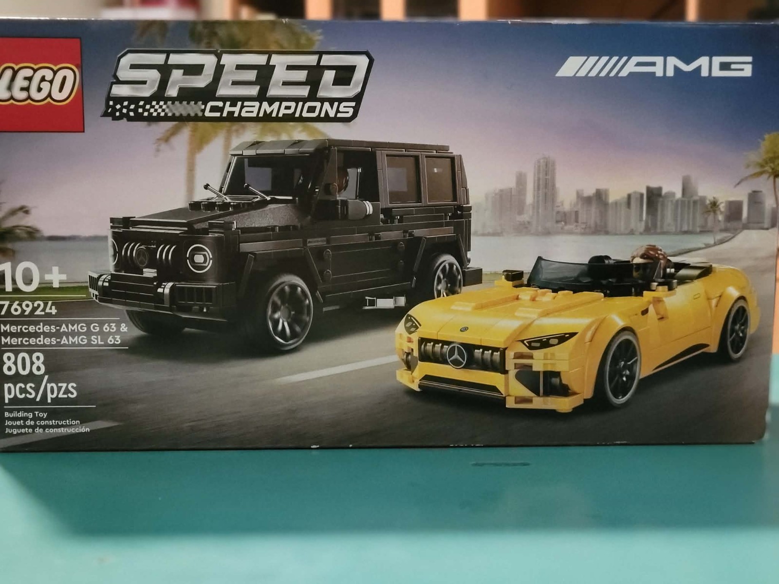 LEGO SPEED CHAMPIONS: Mercedes-AMG G 63 & Mercedes-AMG Sl 63 (76924) NEW LEGO SPEED CHAMPIONS: Mercedes-AMG G 63 & Mercedes-AMG Sl 63 (76924) NEW