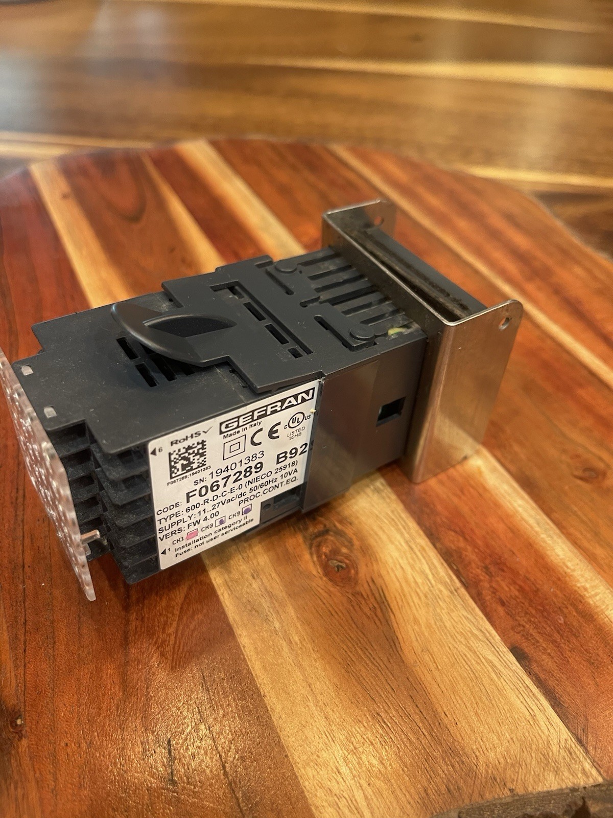 Nieco 25918 Temperature Control, Pid, Gas, Gefran F067289 B92, & S Steel Bracket
