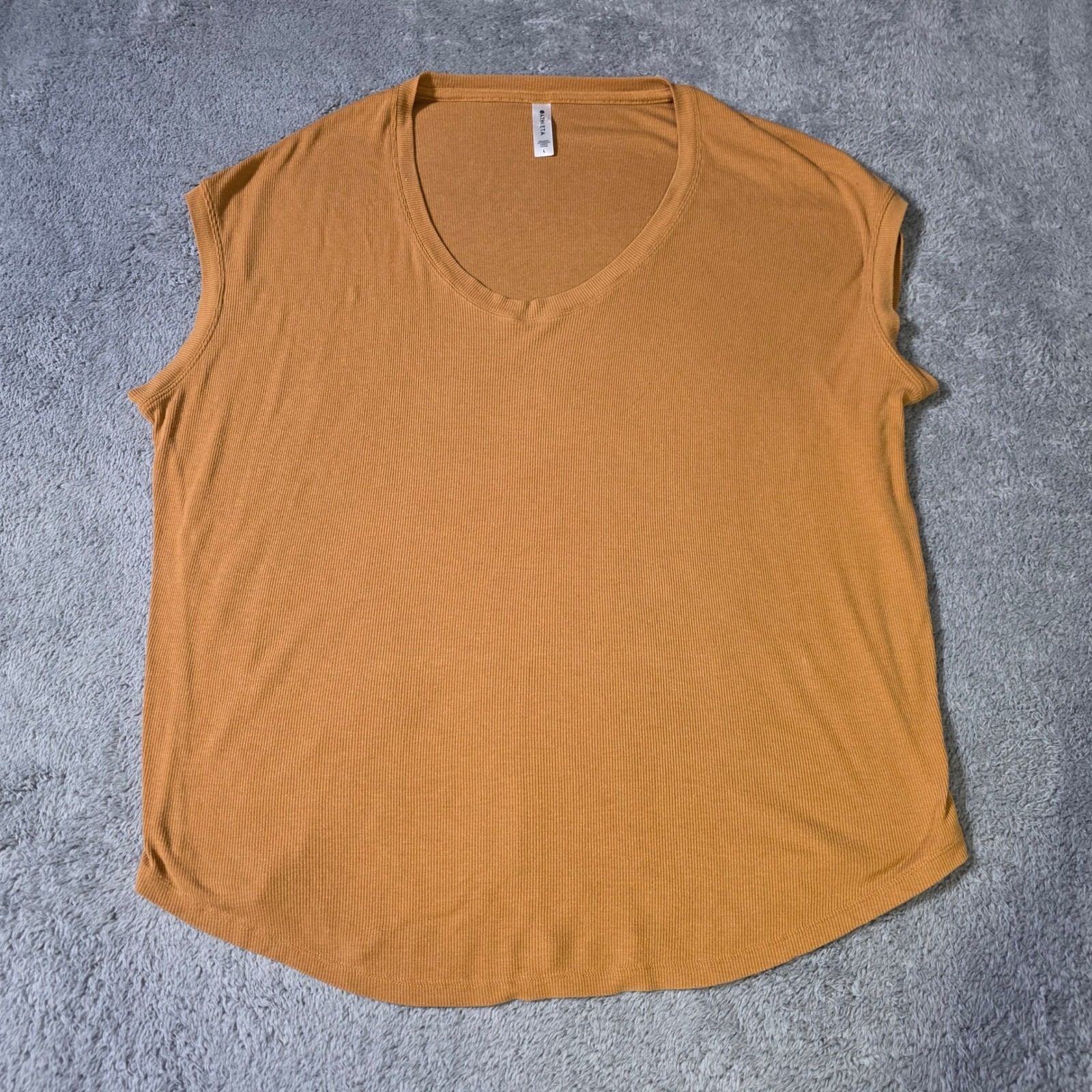 Athleta Womens Large Renew V-Neck Top Mustard Yellow Ribbed Muscle Tee 631852