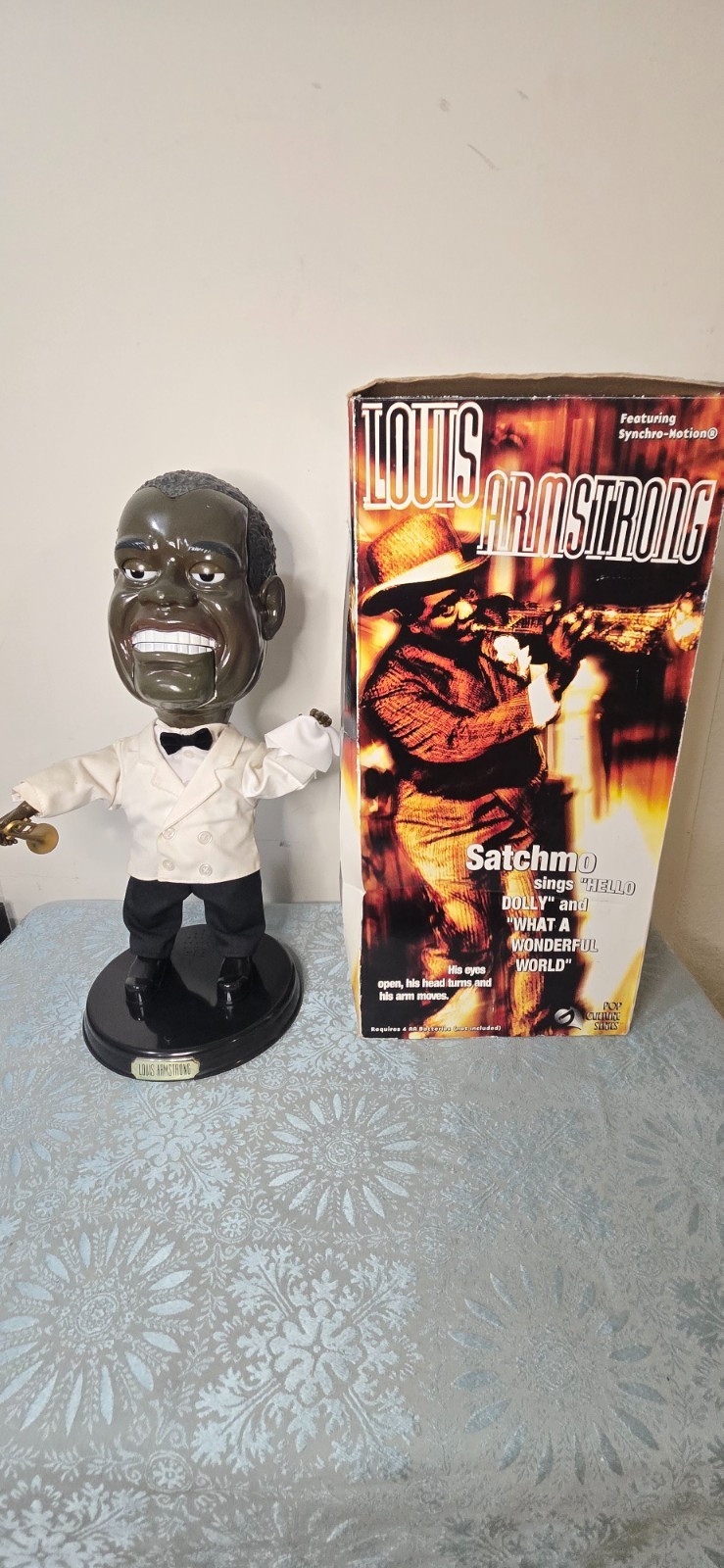 Louis Armstrong Satchmo Animated Singing Figure 19