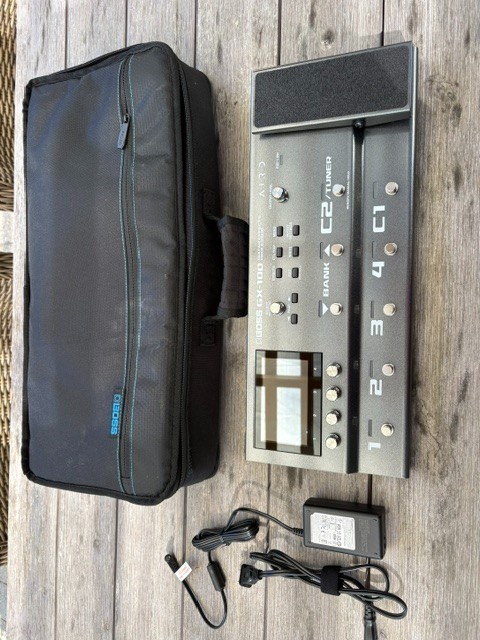 Boss GX-100 Guitar Effects Processor W/Case, Powe Adaptor and USB Cable