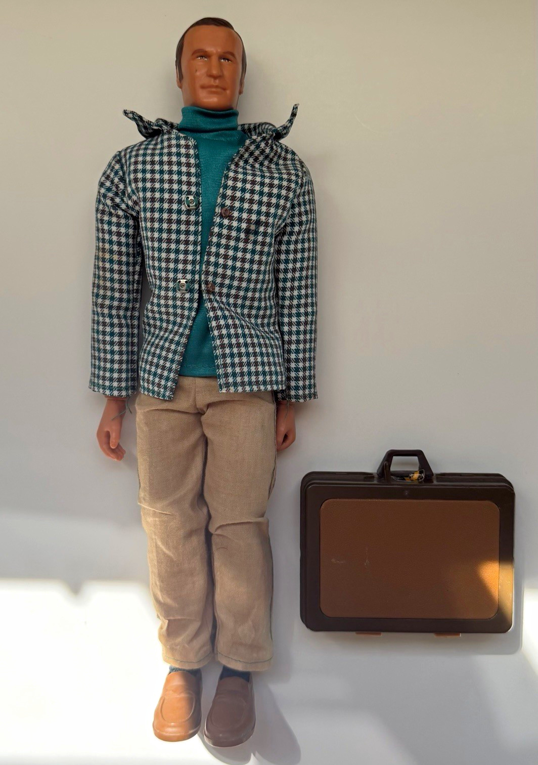 Vintage 1976 Kenner Oscar Goldman w/ Briefcase, Original Owner Vintage 1976 Kenner Oscar Goldman w/ Briefcase, Original Owner