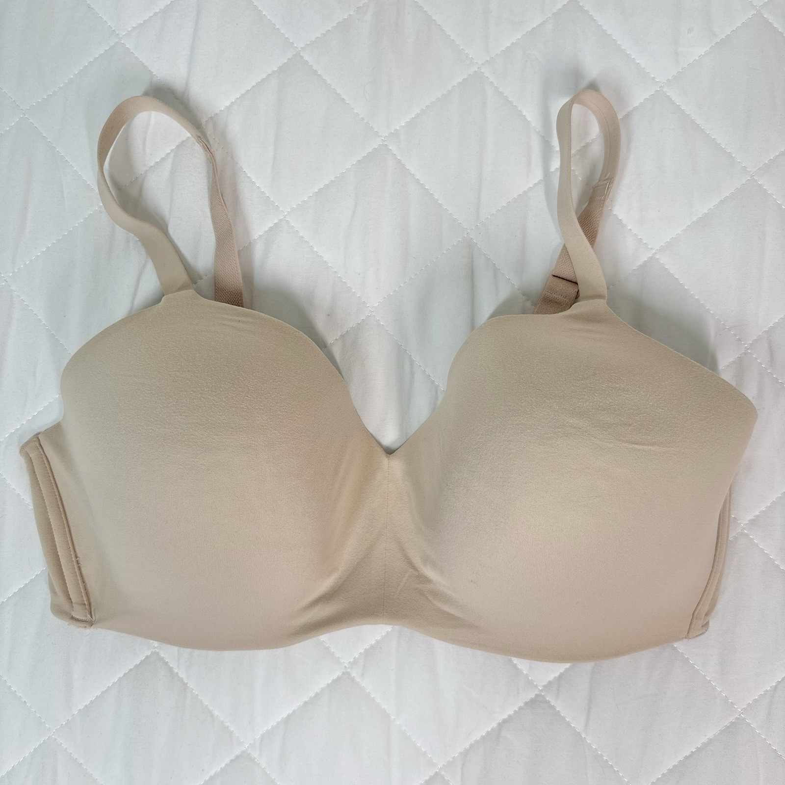 Wacoal Bra Size 36DD WIRELESS 852189 How Perfect Wire Free Tshirt Beige