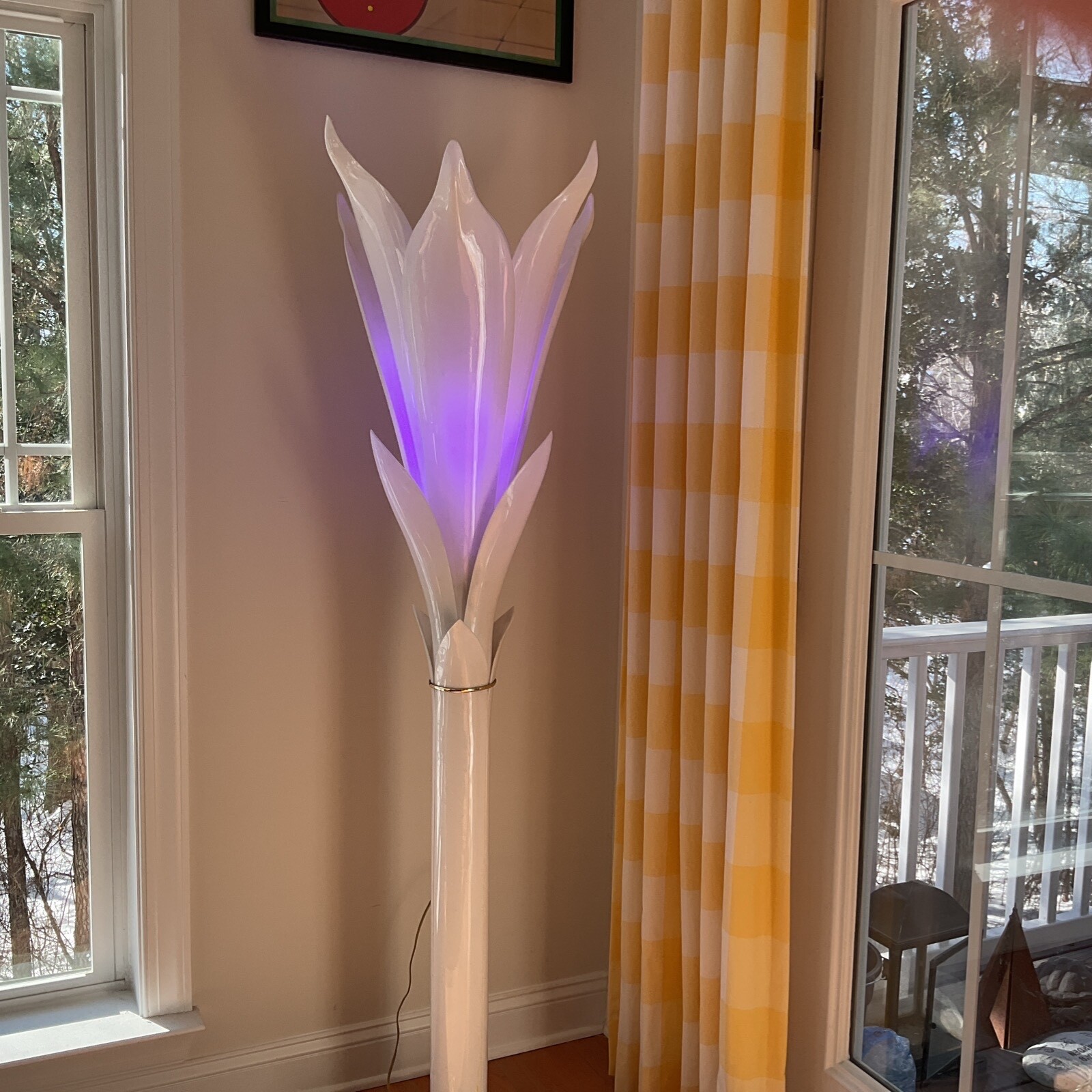 MCM Roger Rougier Floral Floor Lamp  1970s WHITE ACRYLIC high Design