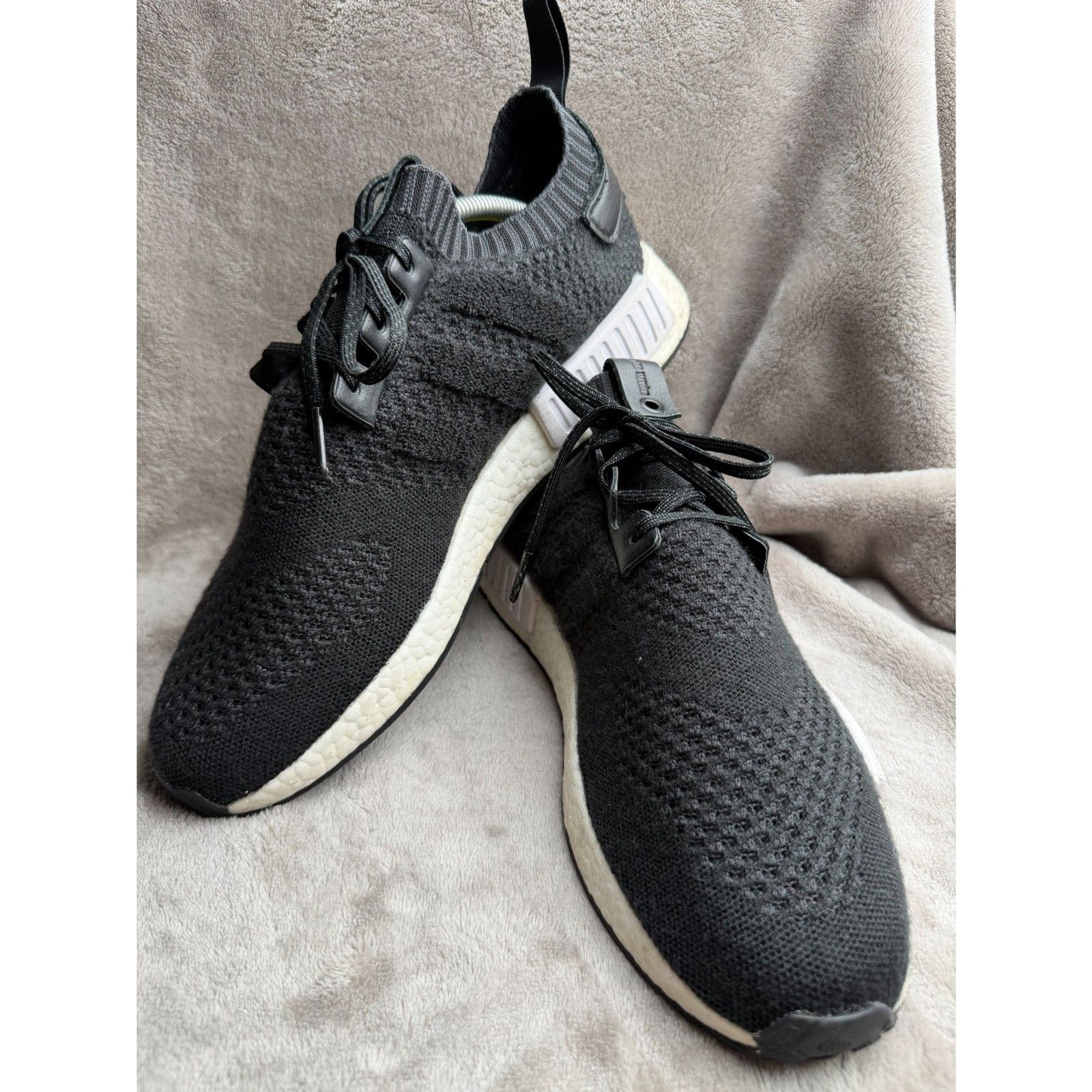 A Ma Maniere x Invincible x adidas NMD R1 Cashmere Wool Black - Size 11 CM7879