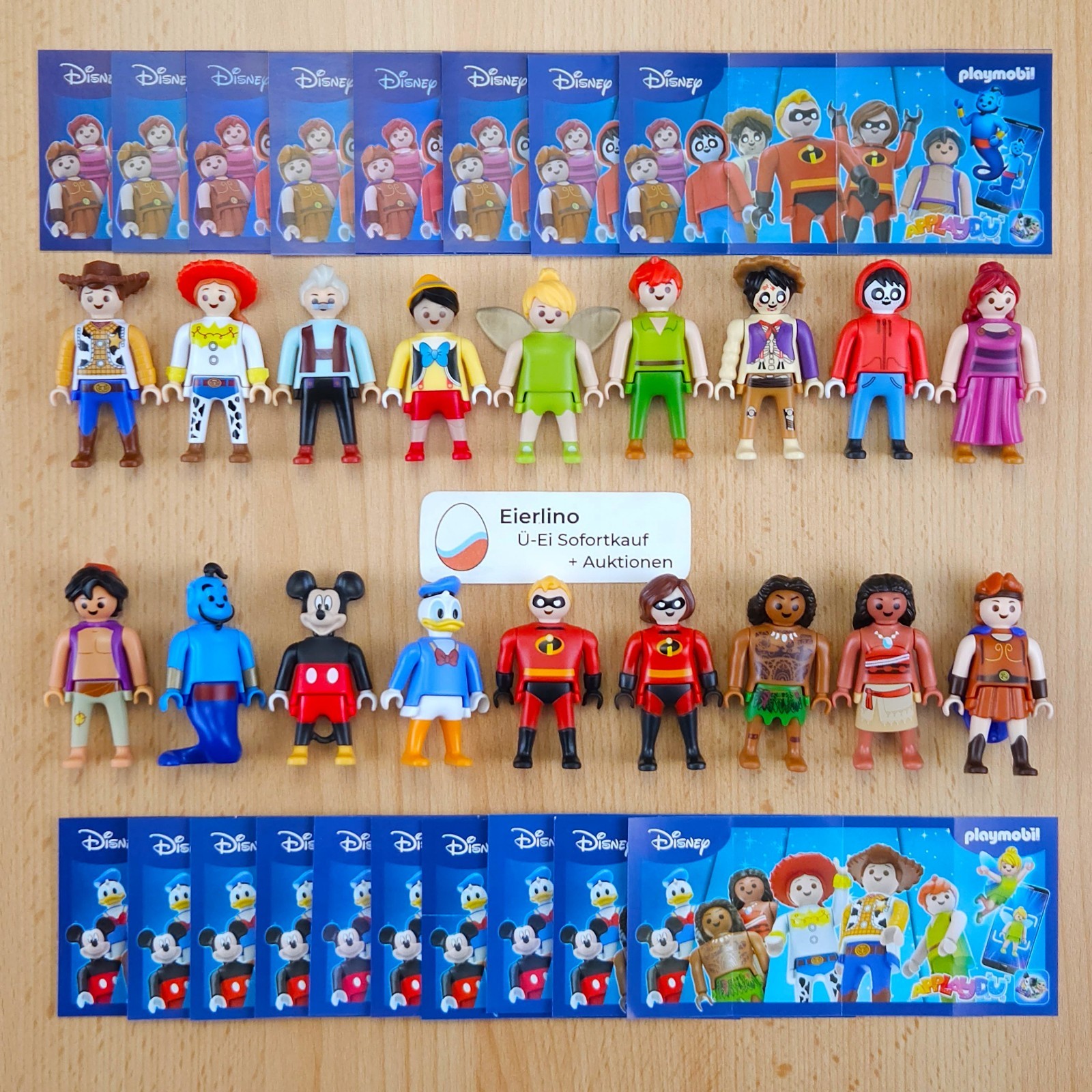 NEW - DISNEY PLAYMOBIL - complete set of 18 figures EXCLUSIVE KINDER SET amazing