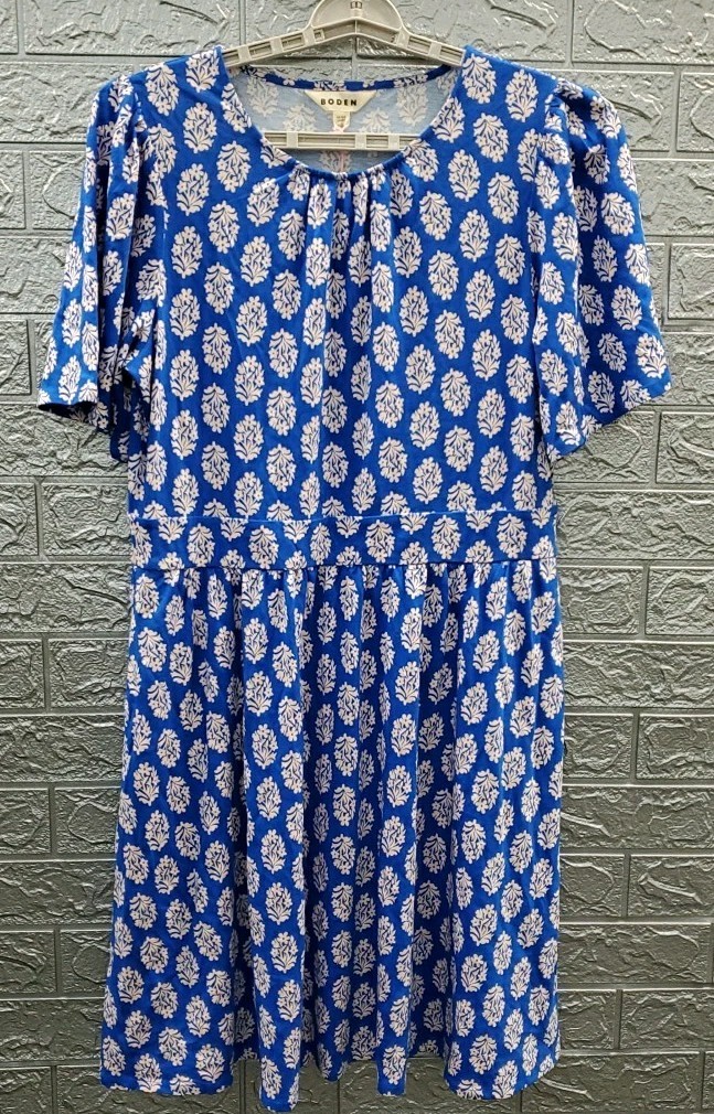 New Boden Louisa Short Sleeve Breathable Jersey Dress Blue/White Size 12 New Boden Louisa Short Sleeve Breathable Jersey Dress Blue/White Size 12
