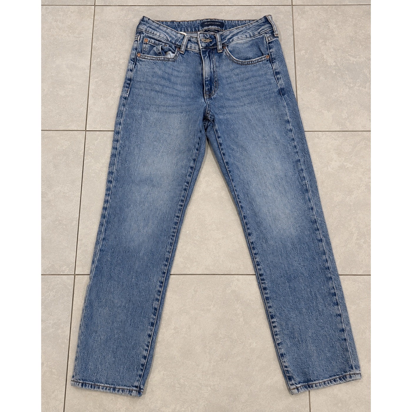 Aeropostale Mid Rise Ankle Straight Jeans Medium Wash Blue Denim Size 6 Reg Aeropostale Mid Rise Ankle Straight Jeans Medium Wash Blue Denim Size 6 Reg