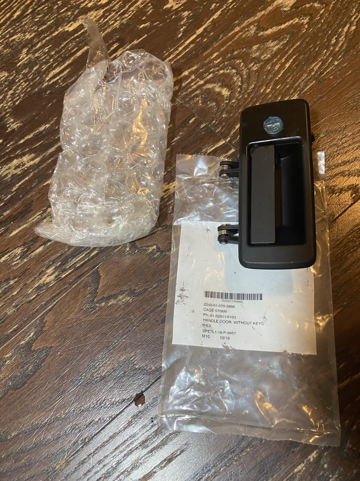 LMTV FMTV Military Door Handle,2540-01-376-3998,81-62641-6103 LMTV FMTV Military Door Handle,2540-01-376-3998,81-62641-6103