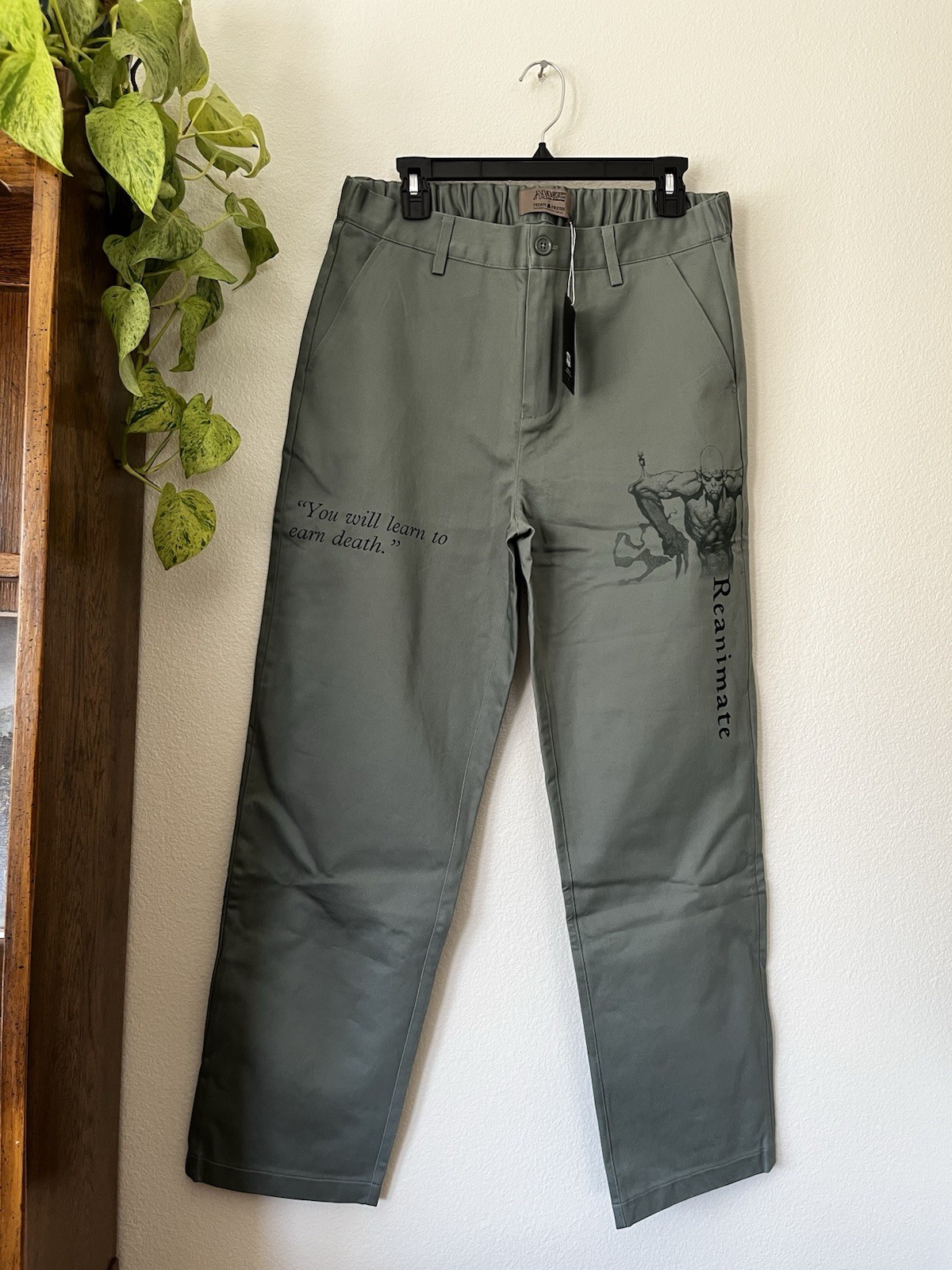 NWT Teddy Fresh Pants Men’s 32 Magic The Gathering Collab Straight Elastic Waist NWT Teddy Fresh Pants Men’s 32 Magic The Gathering Collab Straight Elastic Waist