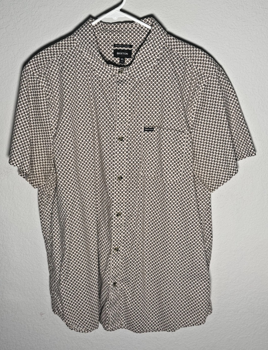 Brixton Charter Standard Fit Button Up Shirt XL Geometric Print Short Sleeve
