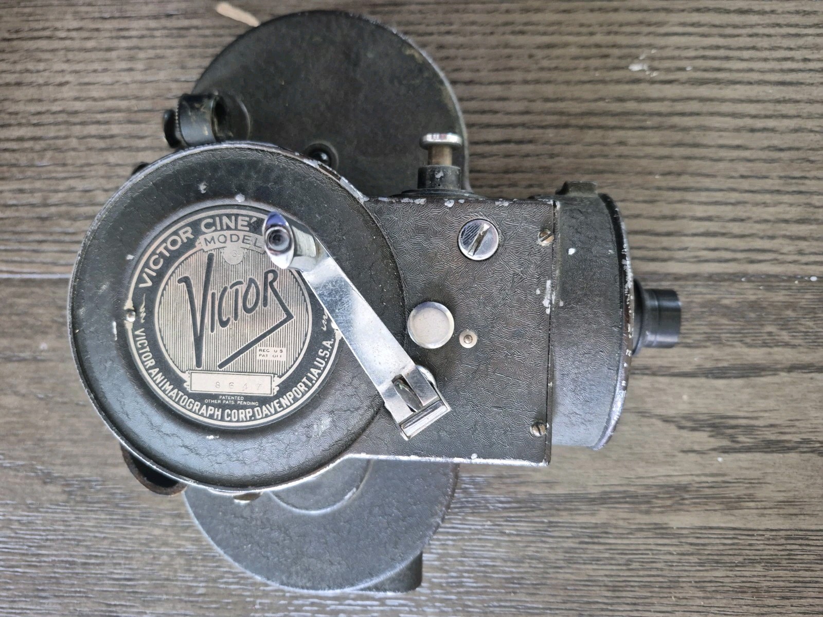 Vintage Victor Animatograph Cine 16mm Movie Camera Model 3
