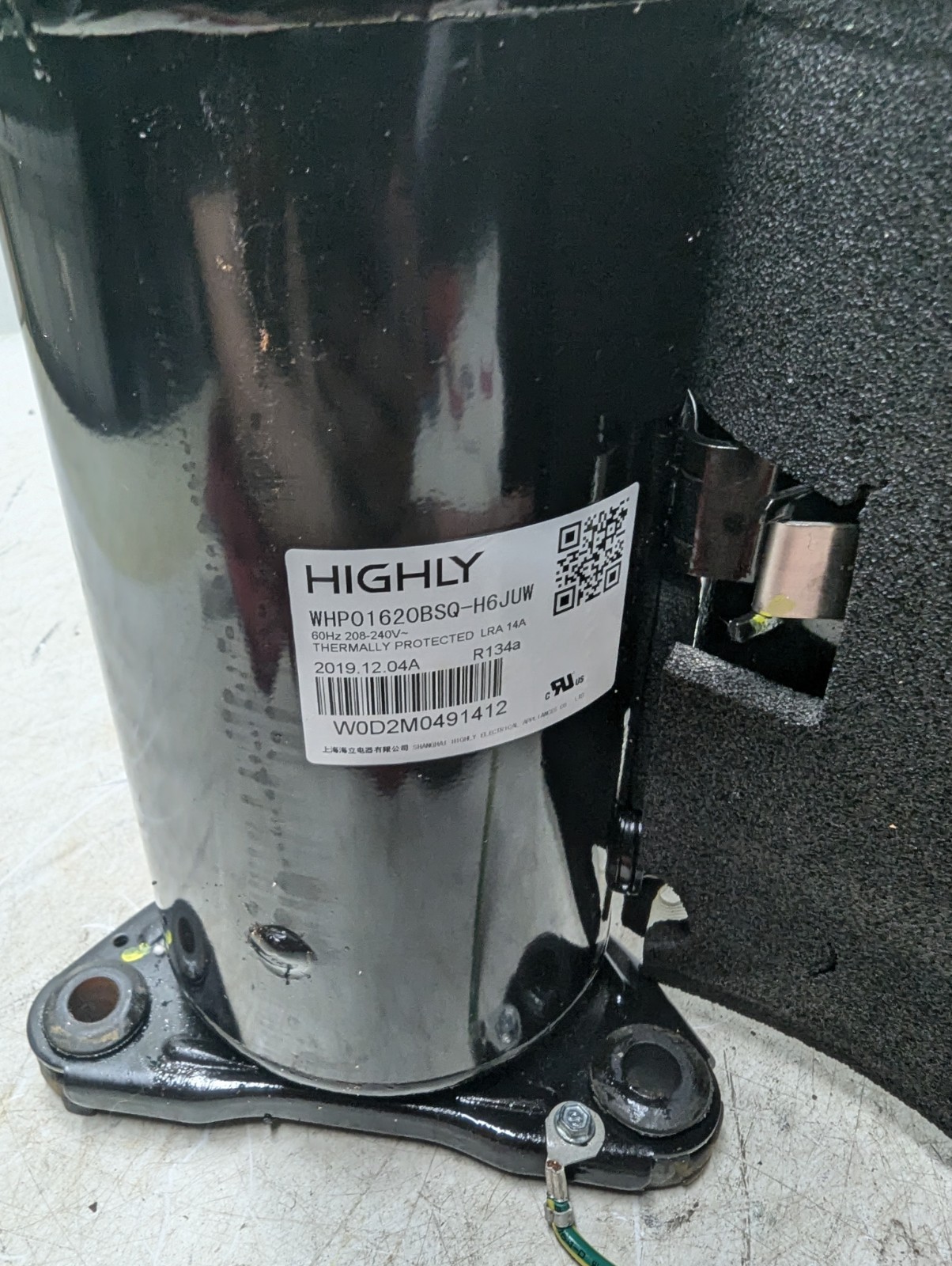 Bradford White WS87X20403 Compressor Re2H 415-52226-00, WHP01620BSQ-H6JUW Bradford White WS87X20403 Compressor Re2H 415-52226-00, WHP01620BSQ-H6JUW