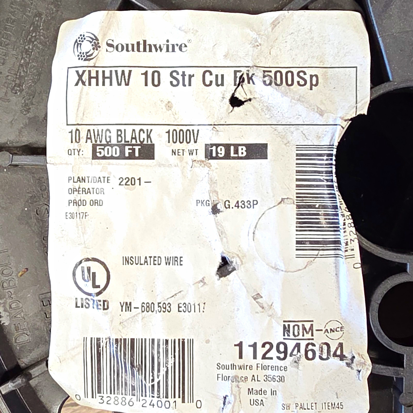 Southwire XHHW 10 AWG Stranded Copper Wire Black 500 ft 1000V Southwire XHHW 10 AWG Stranded Copper Wire Black 500 ft 1000V
