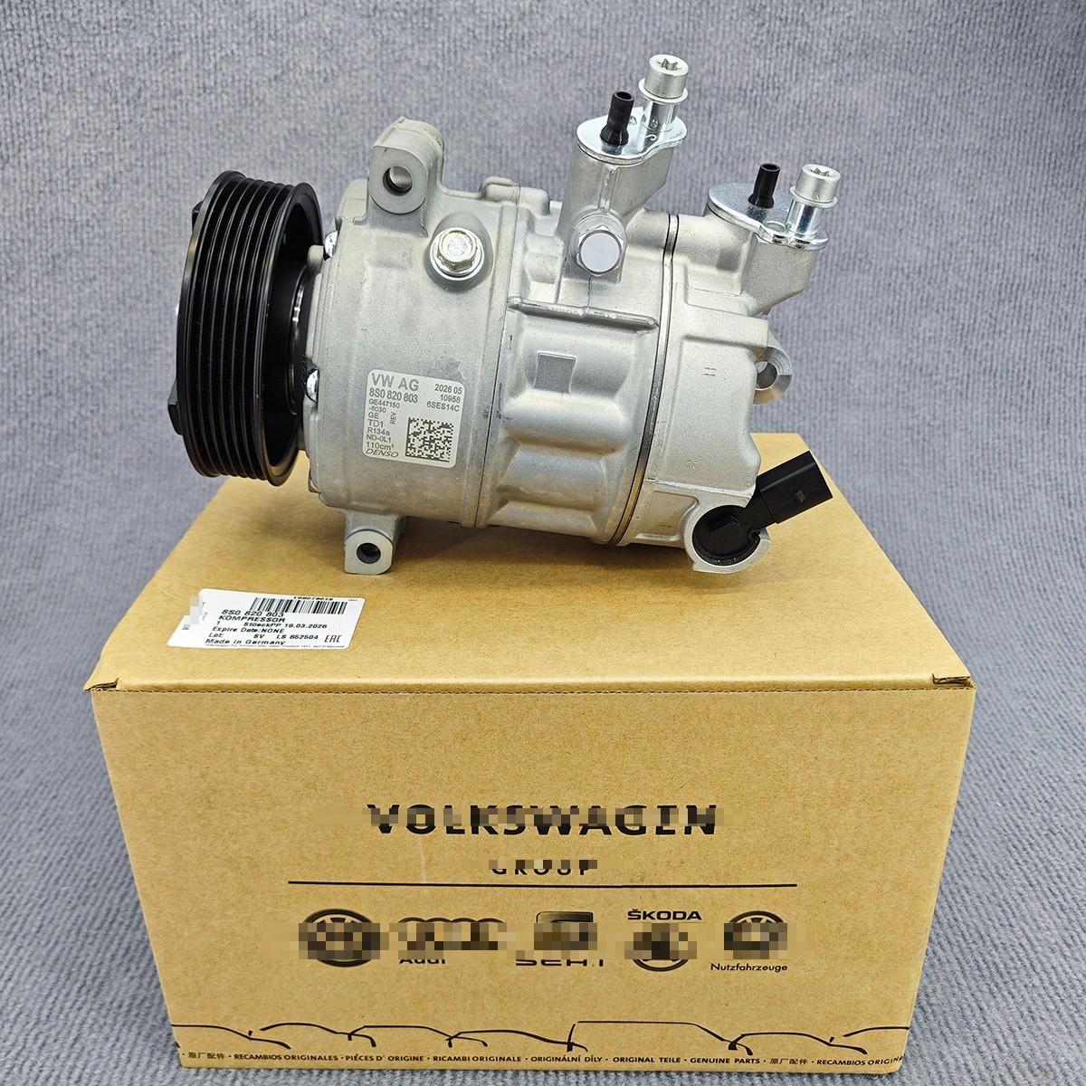 NEW A/C COMPRESSOR  for 2.5 AUDI A3 RS S3 RS3 TTRS RSQ3 8S0820803