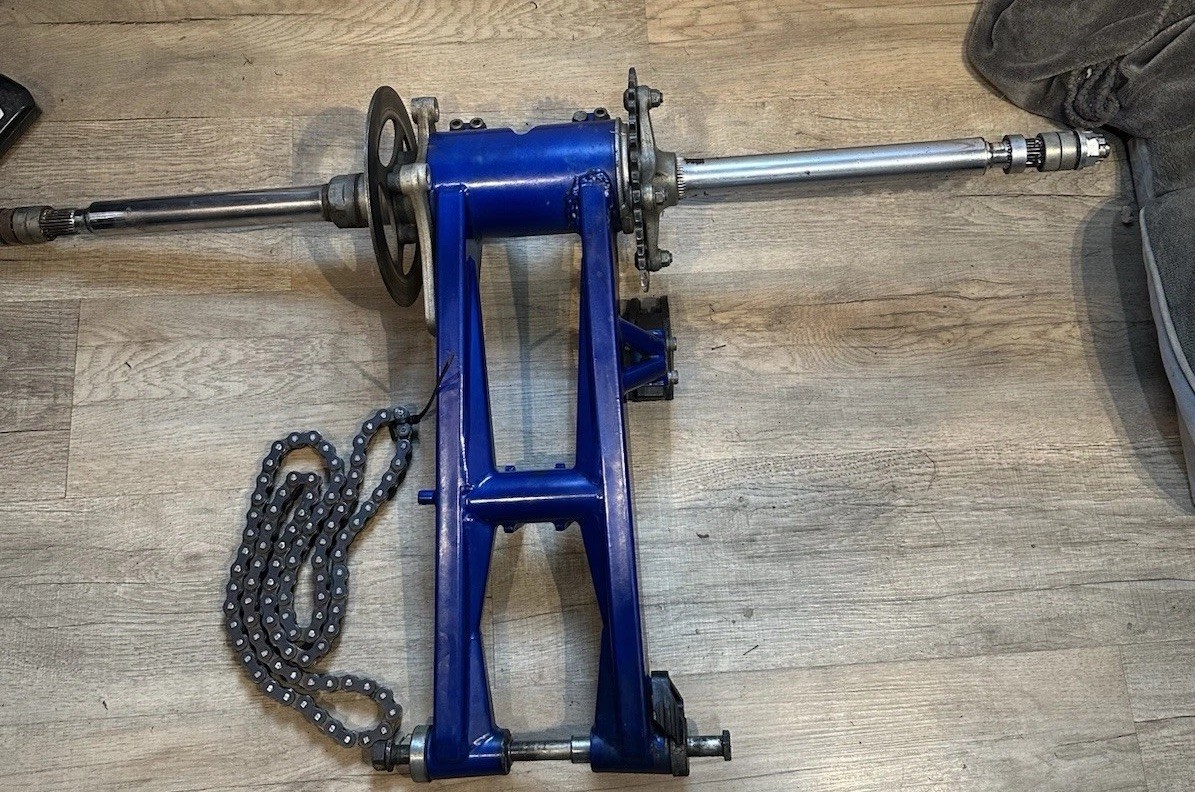 2004-2013 Carb Model Yamaha Yfz450 Lsr Swingarm And Axle 2004-2013 Carb Model Yamaha Yfz450 Lsr Swingarm And Axle