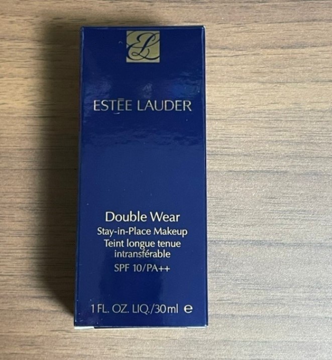 Estee Lauder Double Wear Stay-in-Place Double Wear Makeup 1C1 Cool Bone NIB