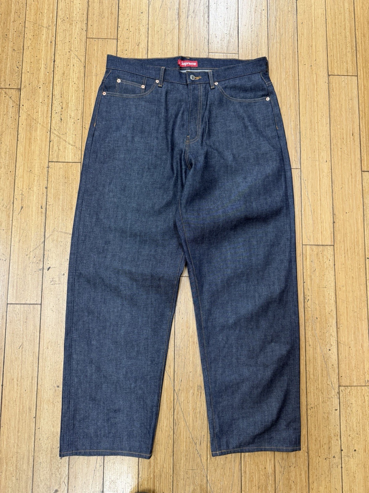 Supreme Baggy Selvedge Jean (FW26) Rigid Indigo Size 36 Supreme Baggy Selvedge Jean (FW26) Rigid Indigo Size 36