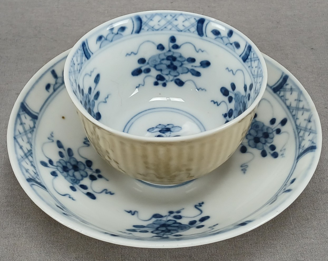 Antique Meissen Strawflower Blue & Brown Cafe Au Lait Tea Bowl & Saucer C. 1750 Antique Meissen Strawflower Blue & Brown Cafe Au Lait Tea Bowl & Saucer C. 1750