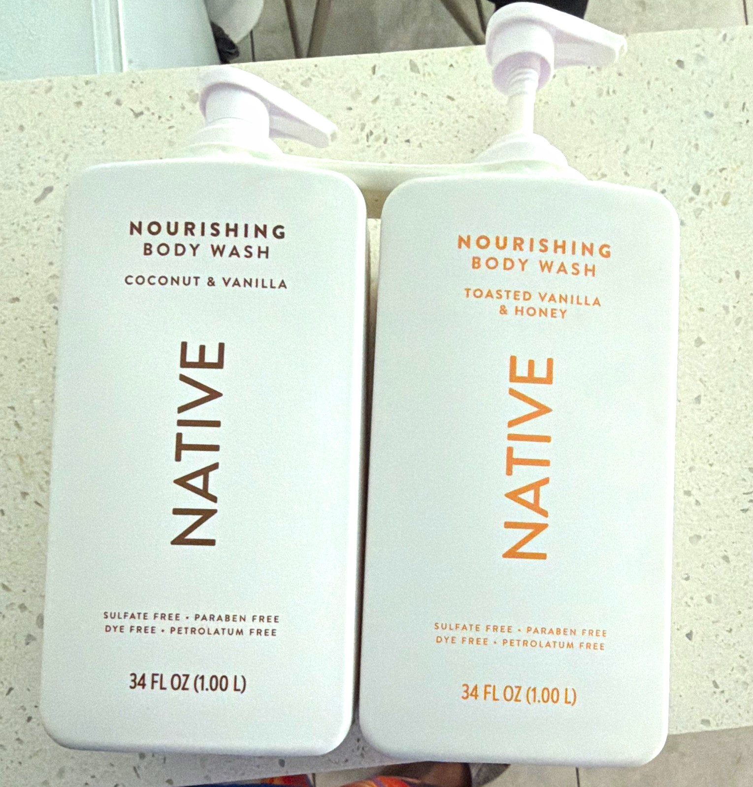Native Nourishing Body Wash Coconut & Vanilla + Toasted Vanilla & Honey 34 fl oz