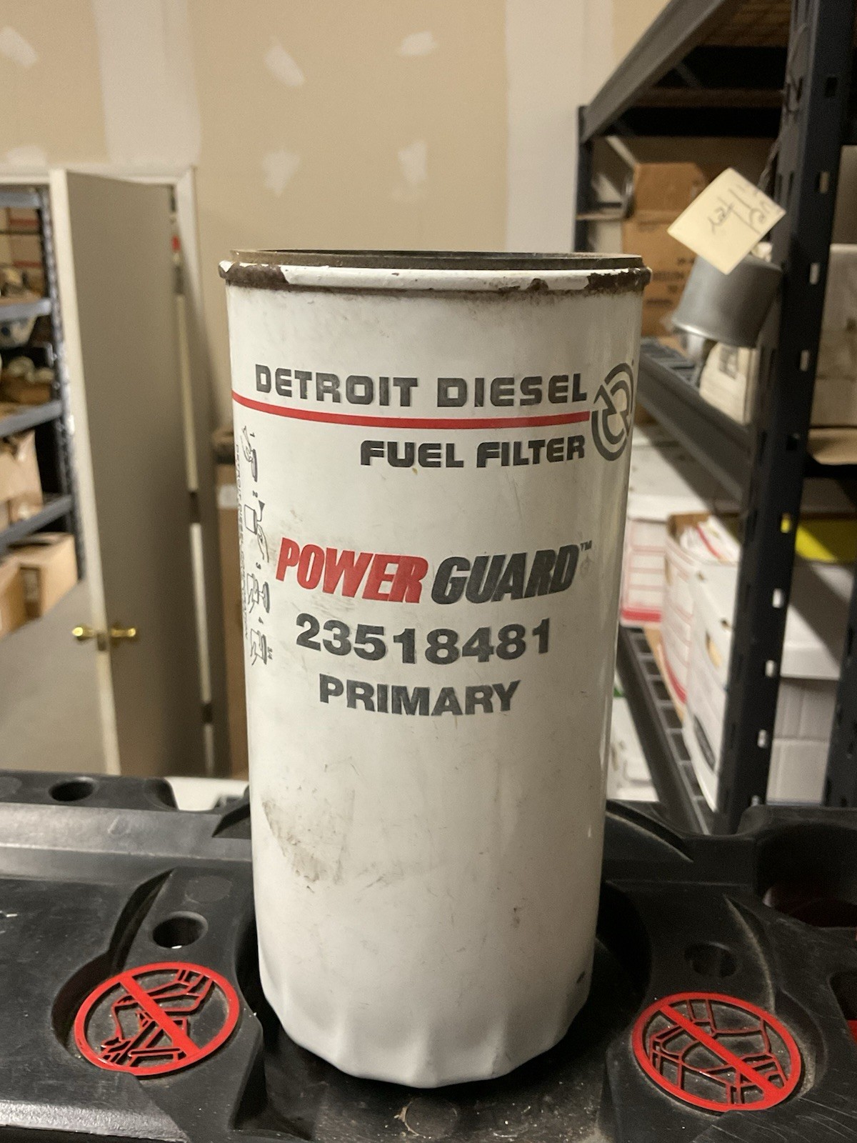 Detroit Diesel 23518481 Primary Fuel Filter Power Guard Series 60 71 92 NOS Detroit Diesel 23518481 Primary Fuel Filter Power Guard Series 60 71 92 NOS