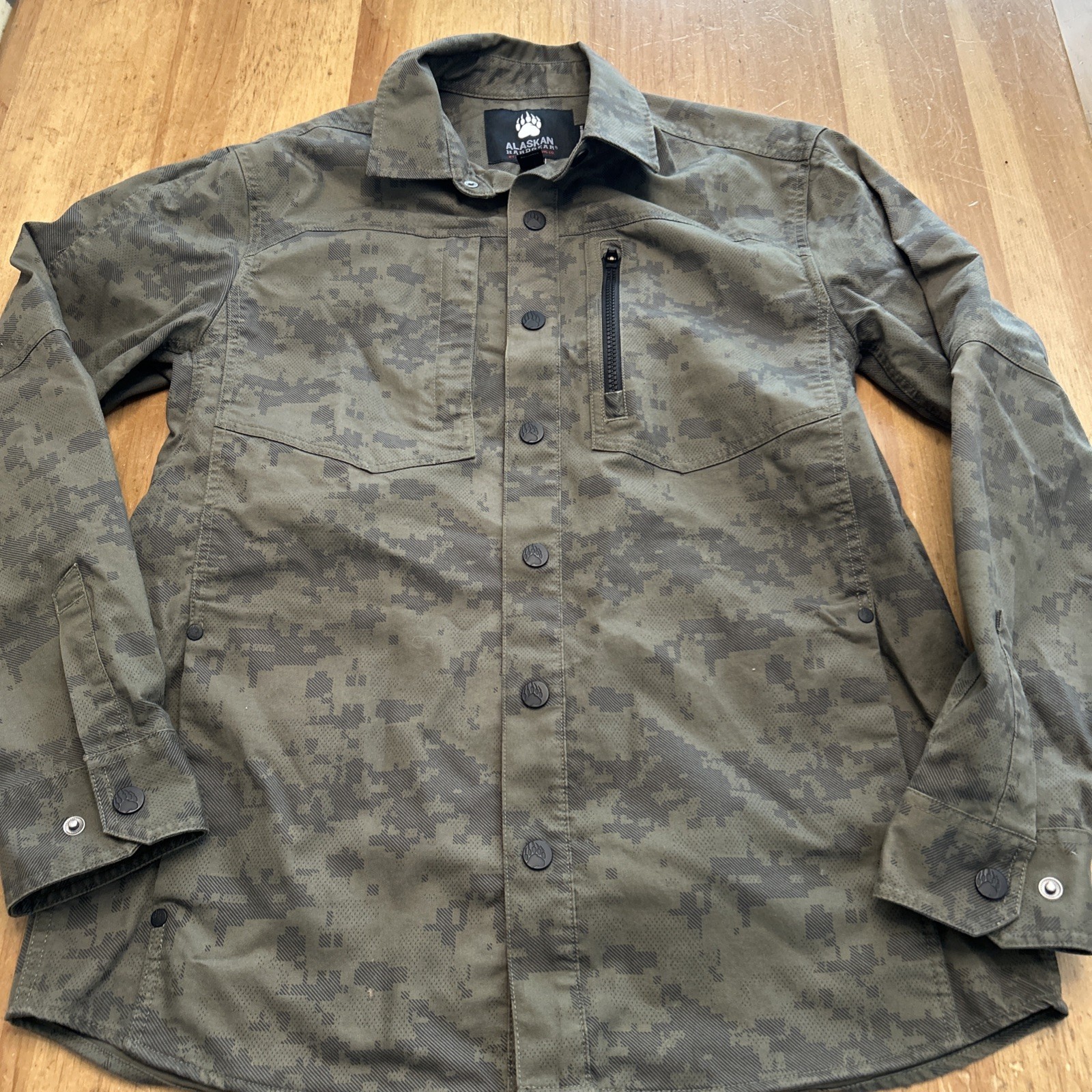 Dulth Alaskan Hardgear Stone Run Overshirt Shirt Jacket Mens Med Green Camo Snap Dulth Alaskan Hardgear Stone Run Overshirt Shirt Jacket Mens Med Green Camo Snap