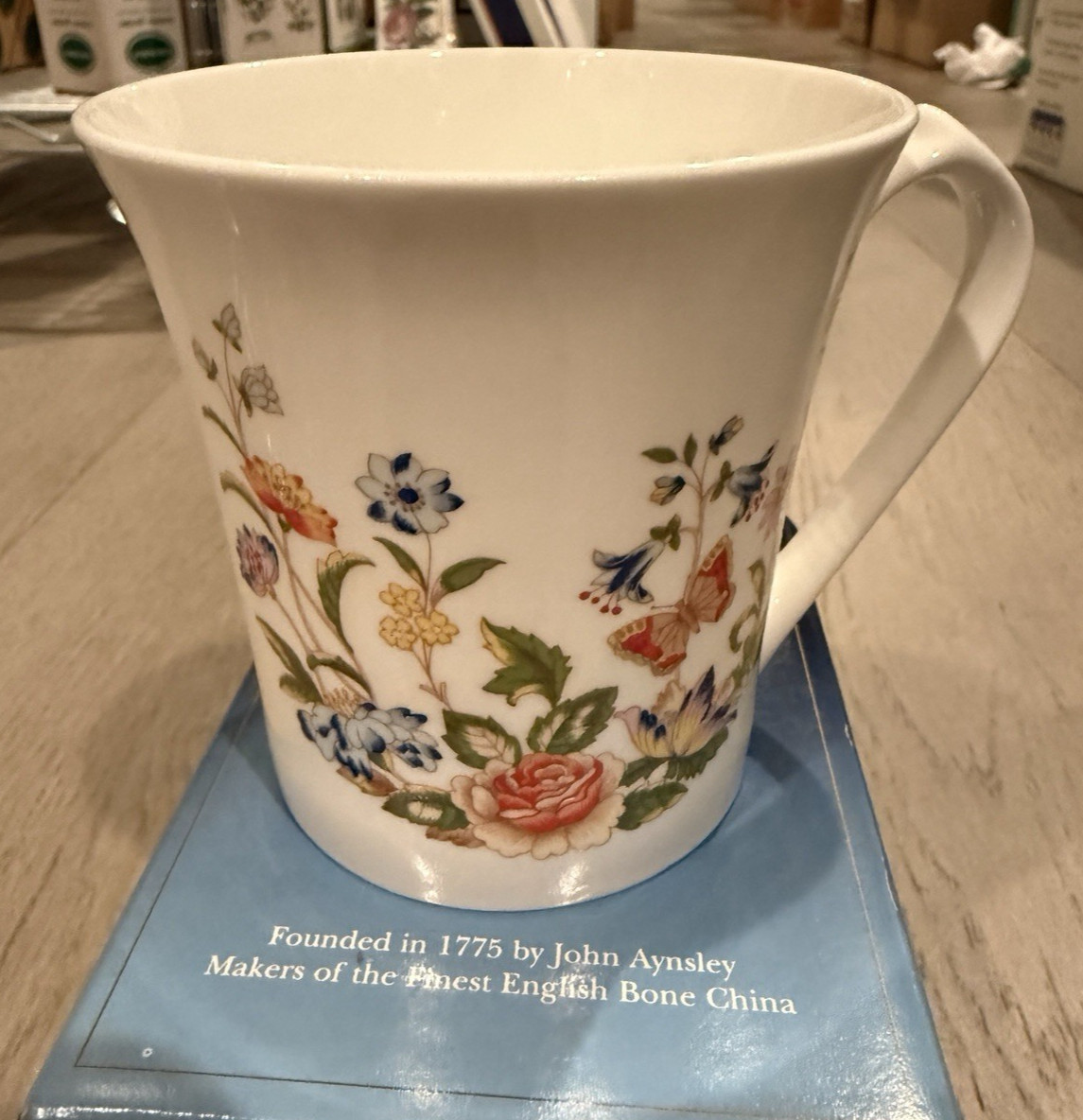 AYNSLEY COTTAGE GARDEN YORK MUG NIB AYNSLEY COTTAGE GARDEN YORK MUG NIB