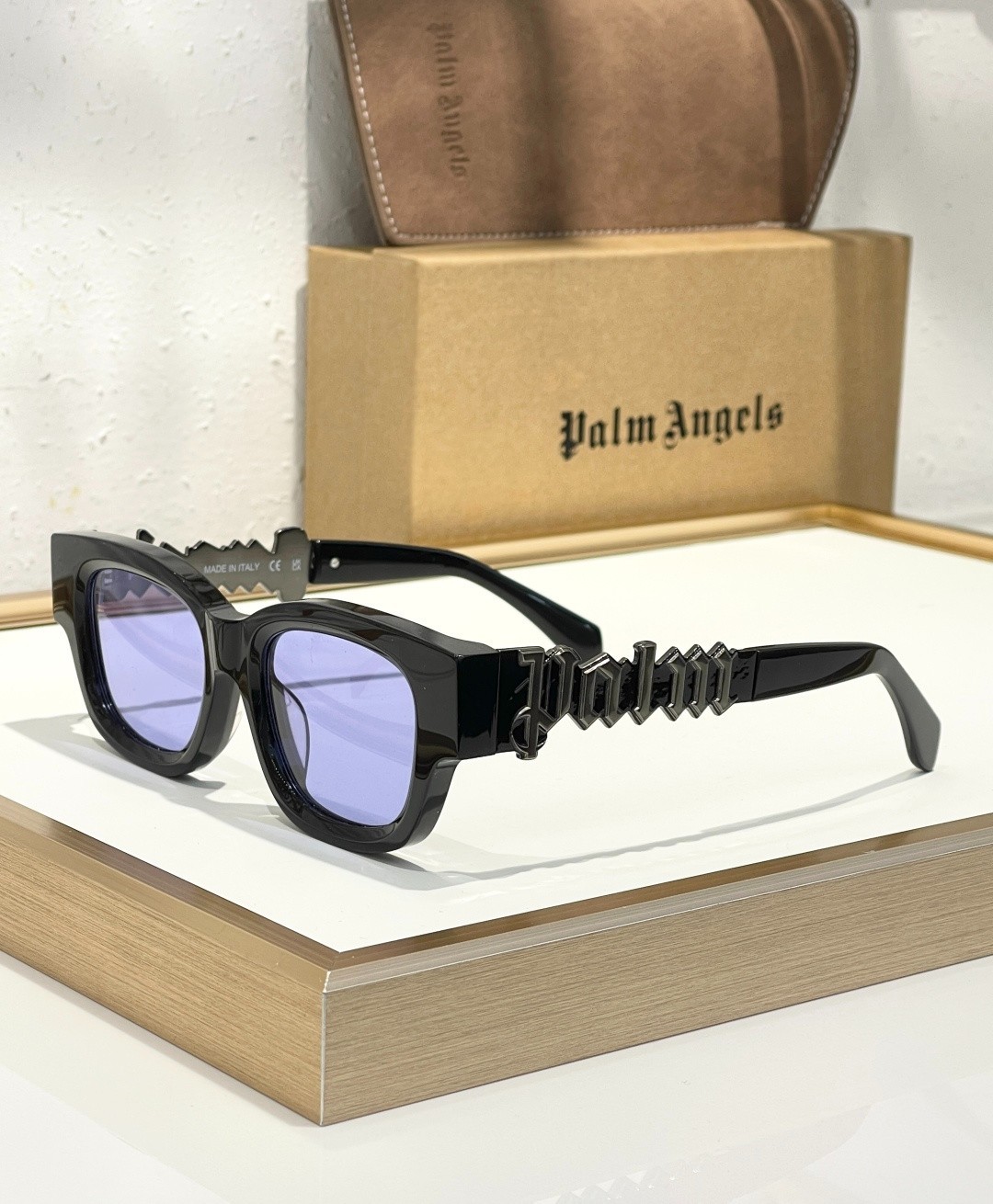 Palm Angels PERI042 Square Sunglasses 51-20-145 Unisex Palm Angels PERI042 Square Sunglasses 51-20-145 Unisex